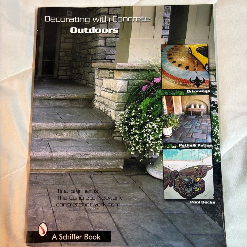 Decorating with Concrete : Outdoors: Driveways, Paths and Patios,